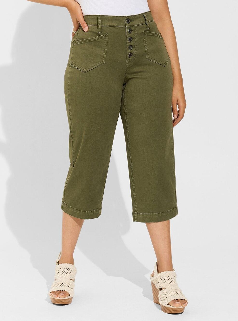 Torrid Crop Wide Leg Stretch Twill High Rise Patch Pocket Pants, Deep Depths NWT